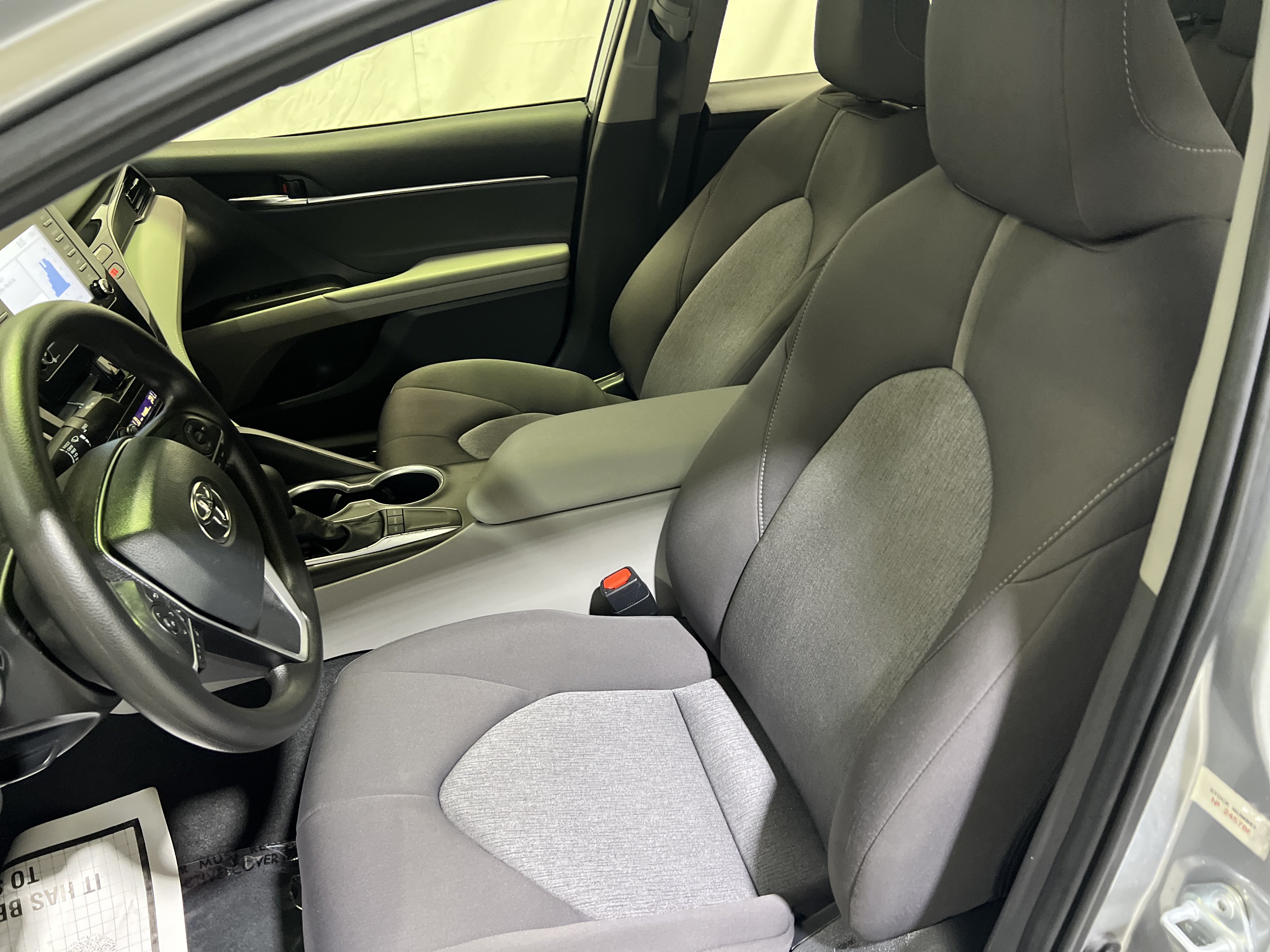 Used 2024 Toyota Camry LE w/ Convenience Package FWD image 18