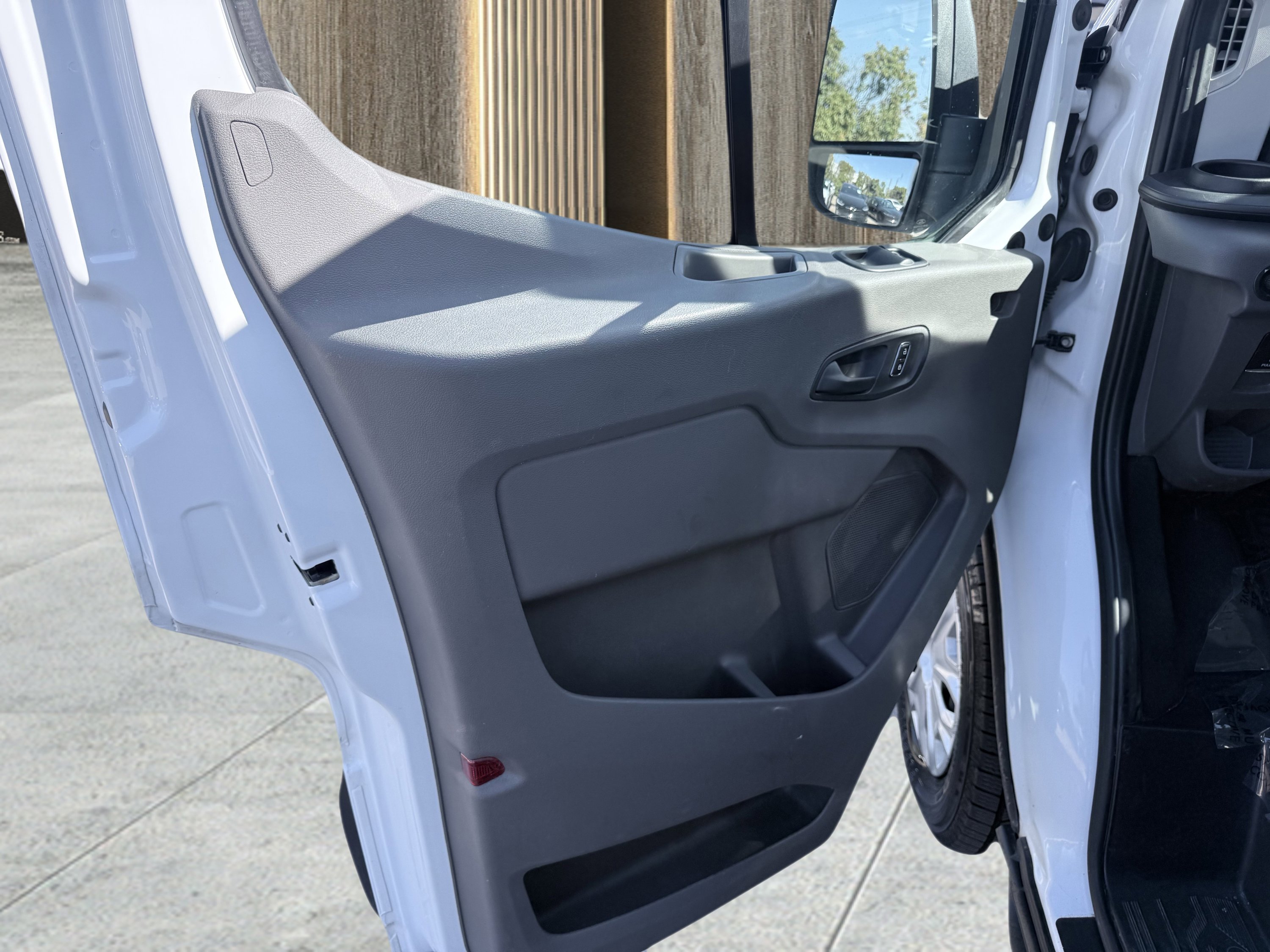 Used 2023 Ford Transit 350 XLT image 58