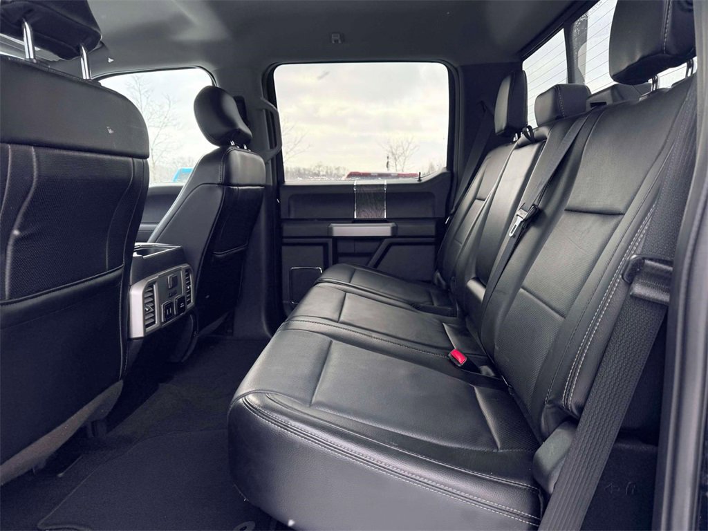 Used 2017 Ford F350 Lariat w/ Chrome Package image 7