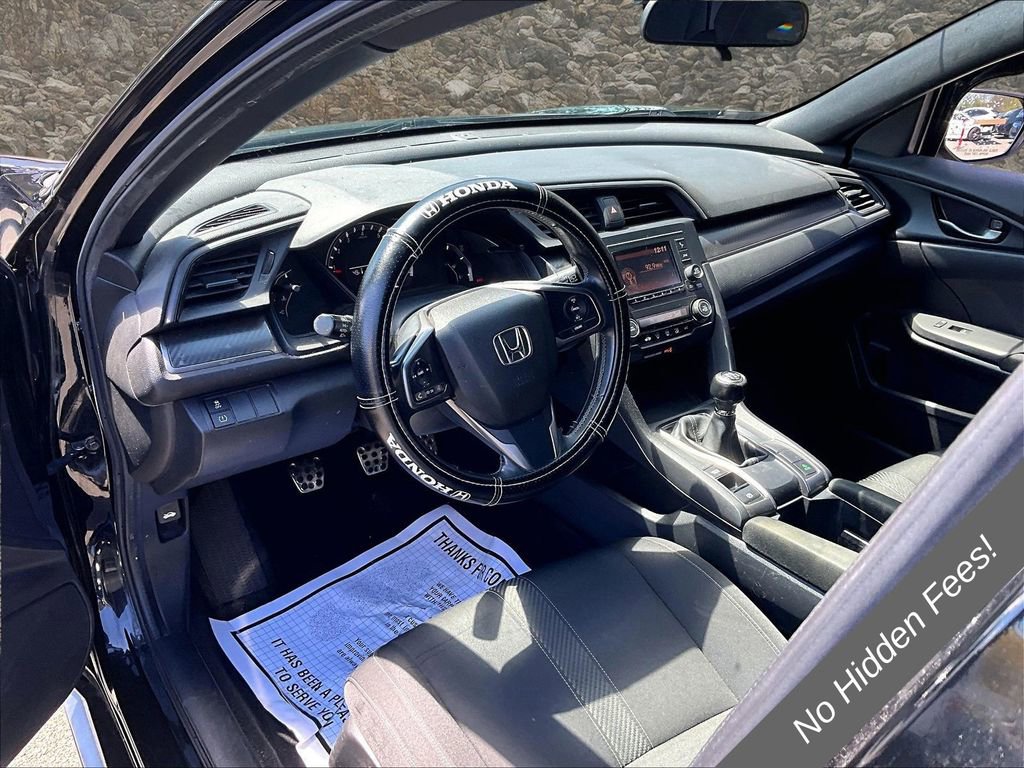 Used 2018 Honda Civic Sport image 11