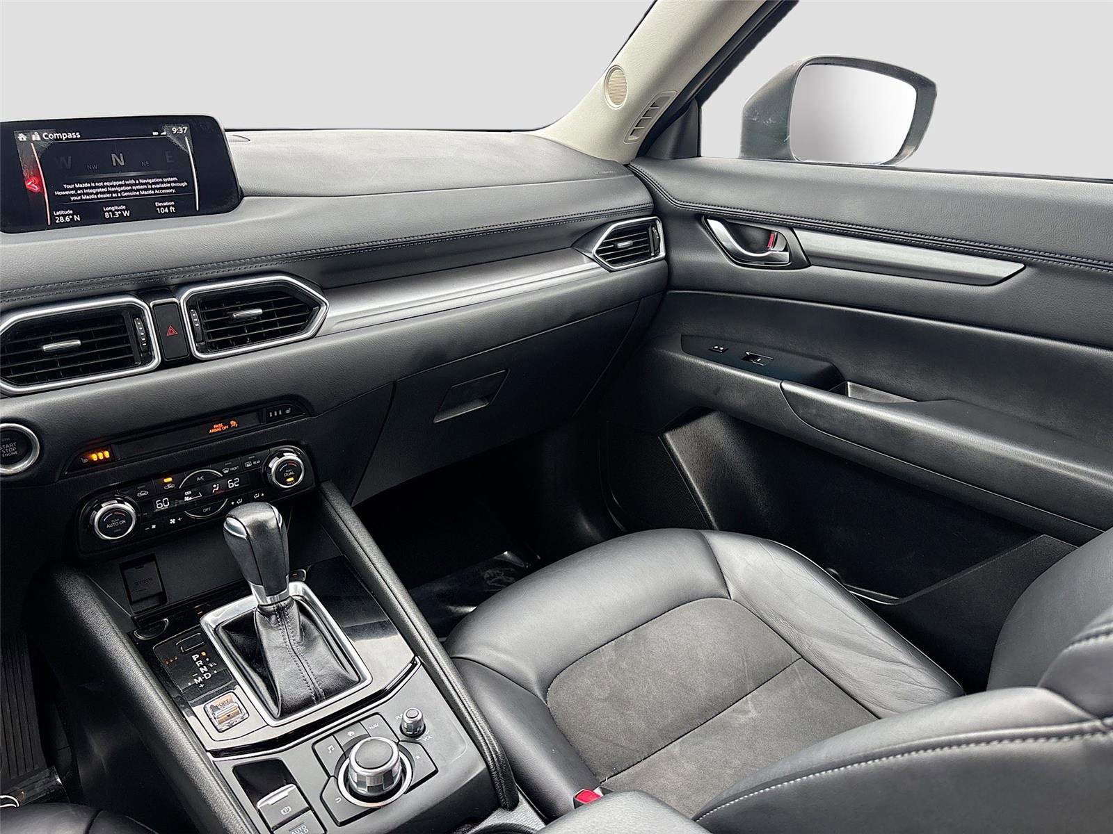 Used 2018 MAZDA CX-5 Touring image 24