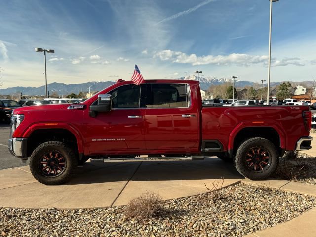 Used 2024 GMC Sierra 2500 SLT w/ SLT Premium Package image 5