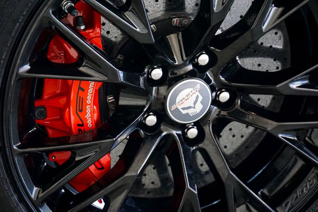 Used 2019 Chevrolet Corvette Z06 w/ Z07 Performance Package image 52