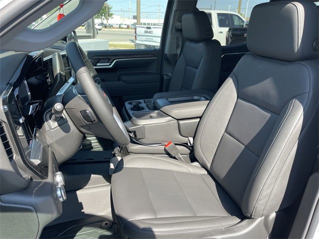 New 2026 GMC Sierra 1500 SLT image 11