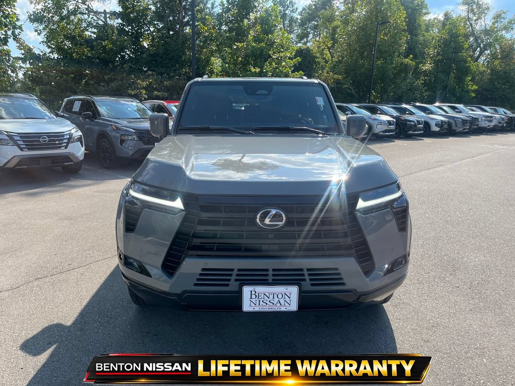 Used 2026 Lexus GX 550 w/ Cold Area Package AWD/4WD image 11