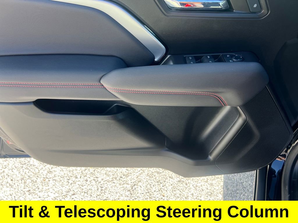 Used 2024 Chevrolet Colorado Z71 w/ Z71 Convenience Package 2 image 11