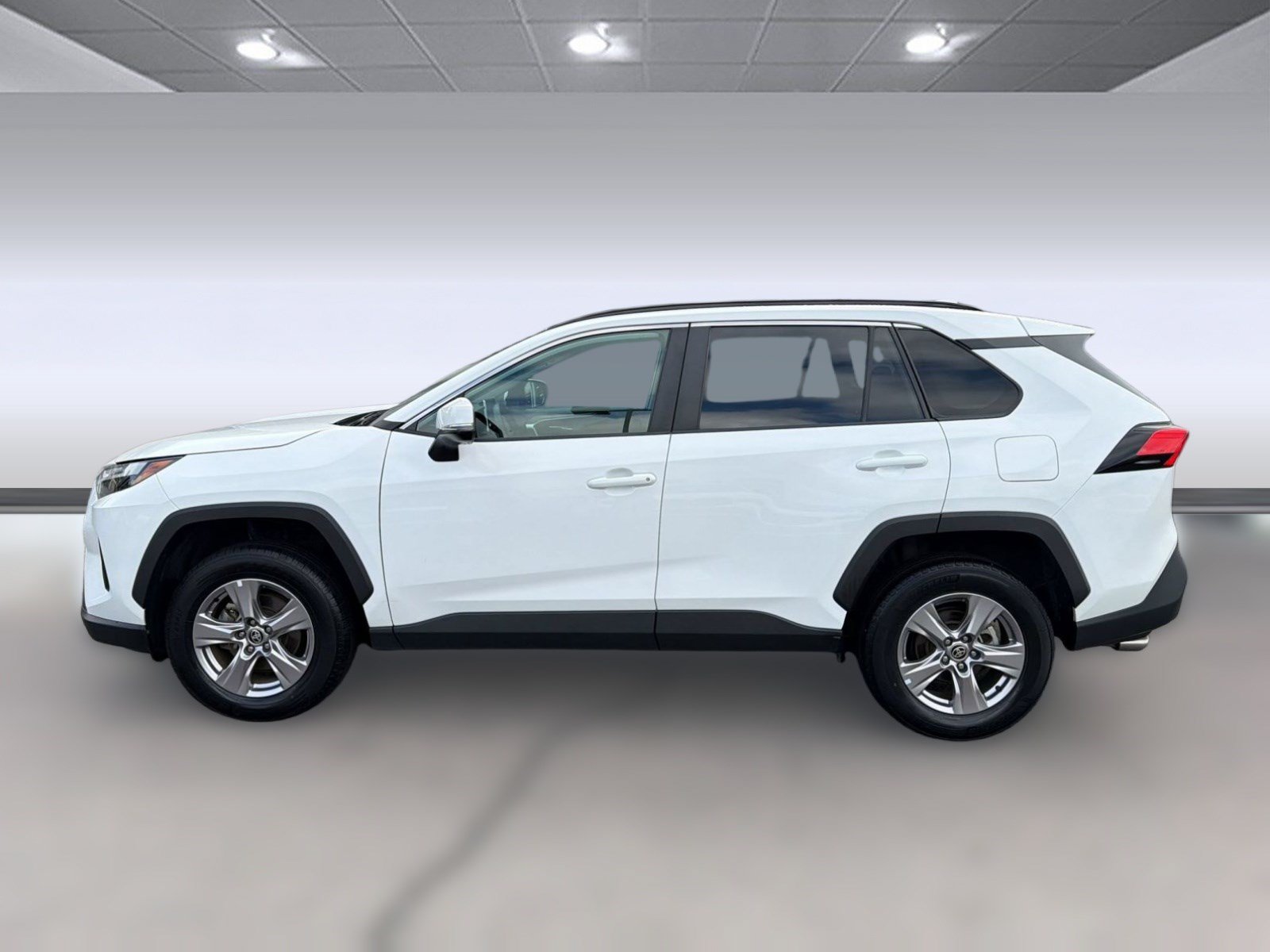 Used 2024 Toyota RAV4 XLE w/ Weather Package AWD/4WD image 2