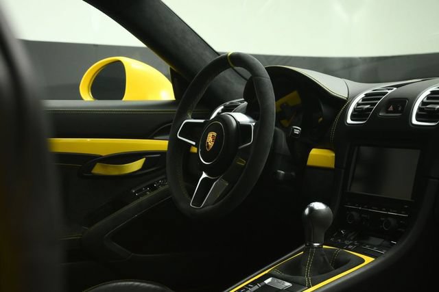 Used 2016 Porsche Cayman GT4 RWD image 36