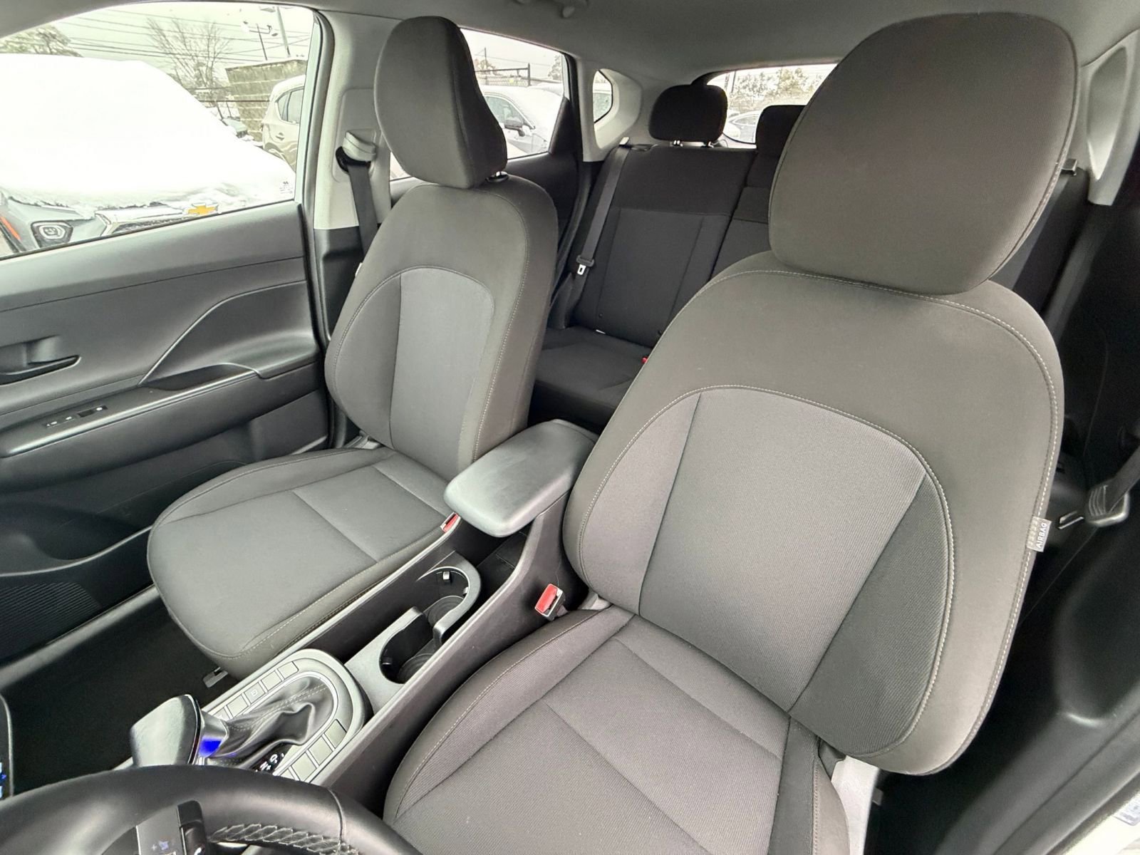 Used 2025 Hyundai Kona SEL image 36