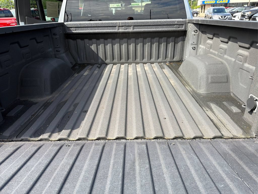 Used 2023 Chevrolet Silverado 1500 LT AWD/4WD image 24