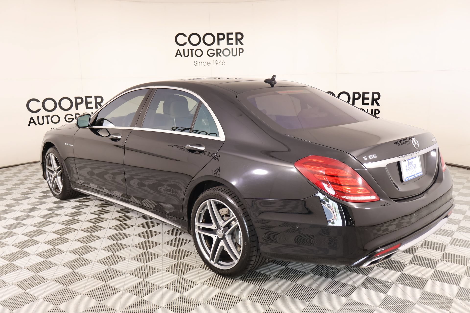 Used 2015 Mercedes-Benz S 65 AMG Sedan image 23