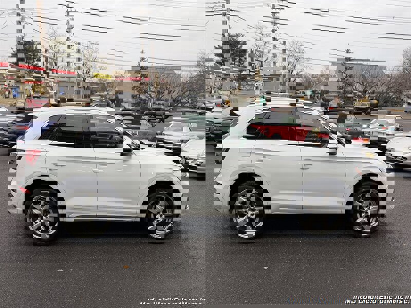 Used 2021 Audi SQ5 Premium image 14