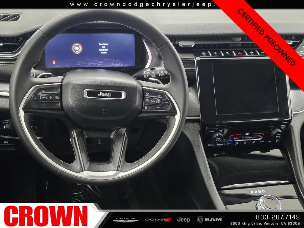Used 2024 Jeep Grand Cherokee Laredo AWD/4WD image 16