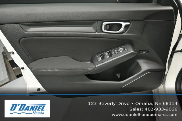 Used 2025 Honda Civic Sport image 23