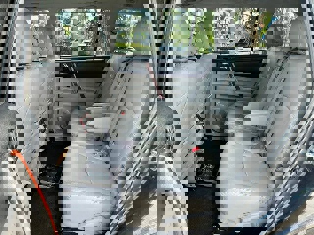 Used 2013 Toyota Highlander Limited image 9