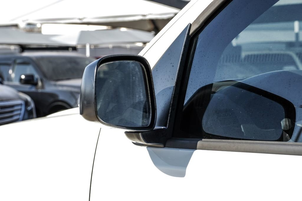 Used 2019 Nissan Frontier S image 37