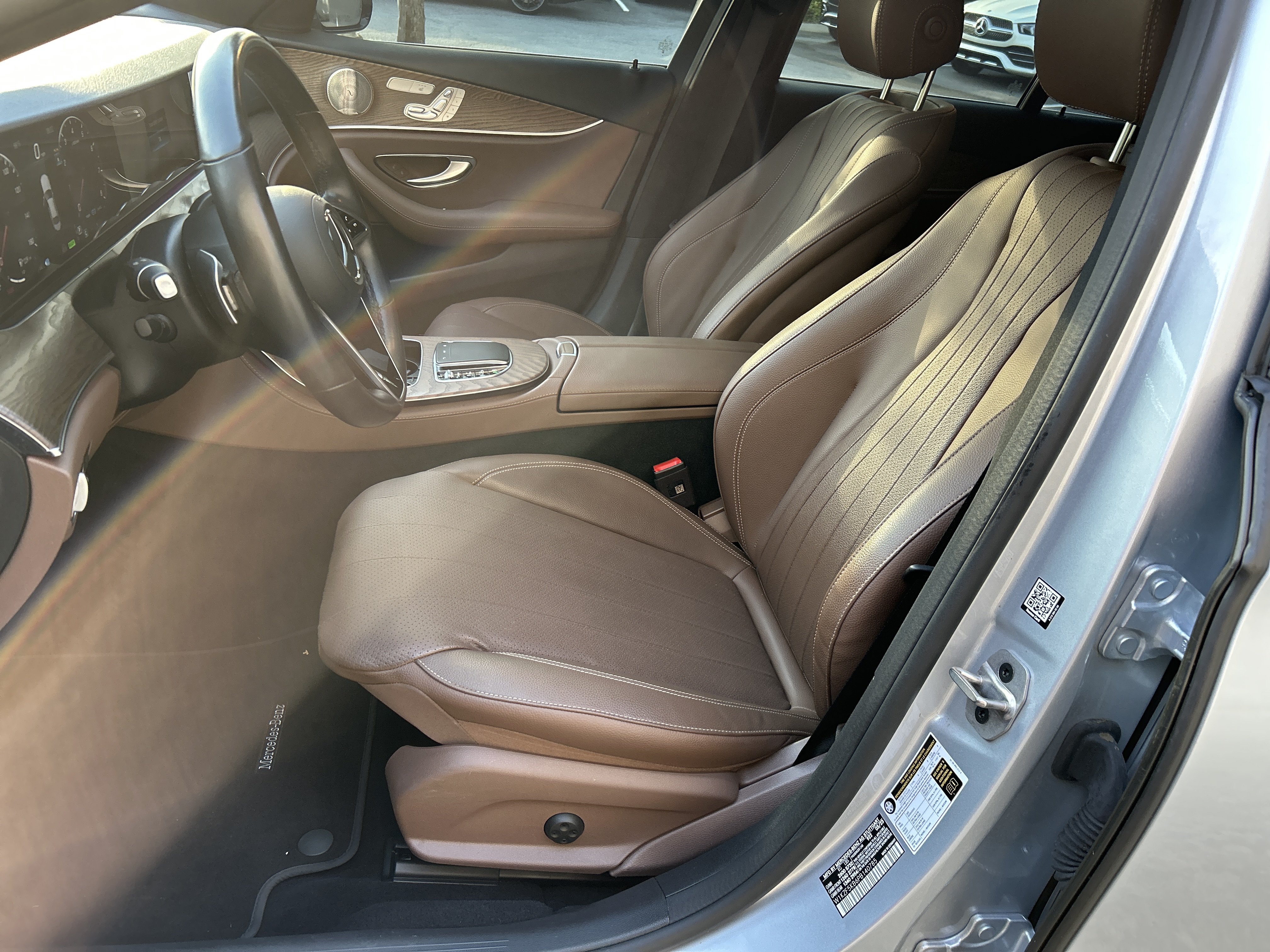 Certified 2023 Mercedes-Benz E 450 4MATIC Sedan image 21