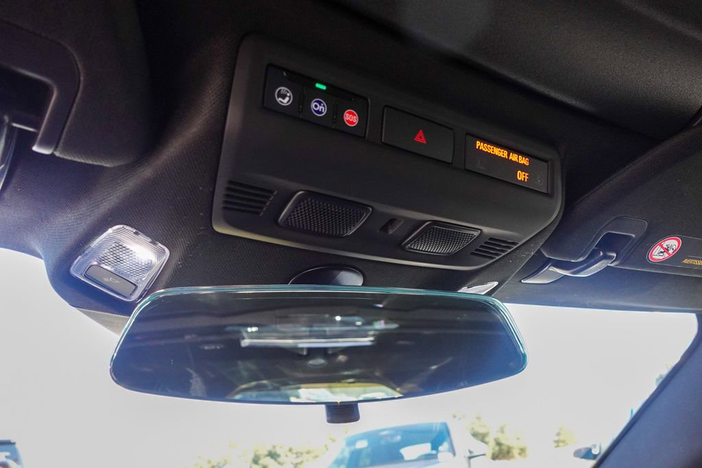 Used 2022 Chevrolet Corvette Stingray Coupe w/ Z51 Performance Package image 33