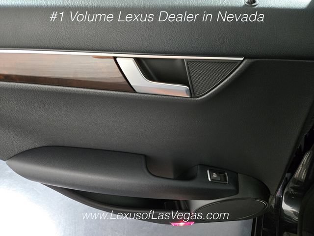 Used 2014 Mercedes-Benz C 300 4MATIC Sedan image 19