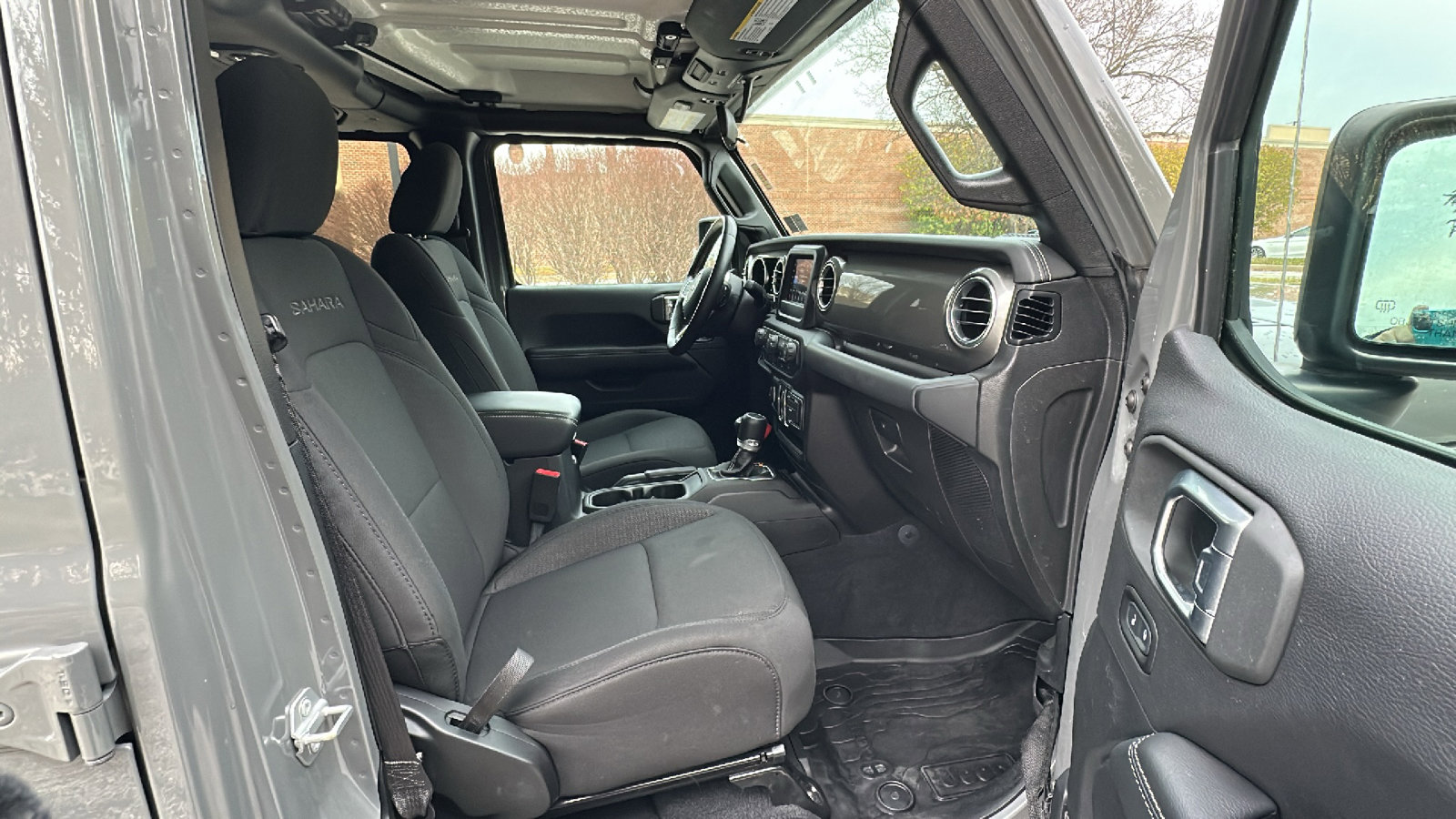 Used 2020 Jeep Wrangler Unlimited Sahara w/ Cold Weather Group image 23