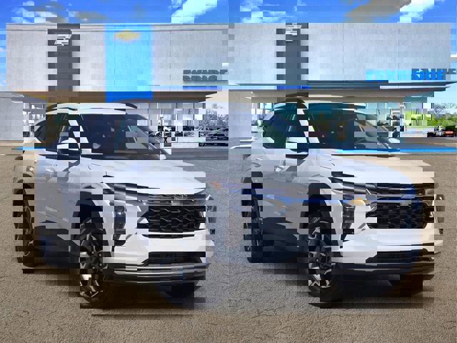 New 2026 Chevrolet Trax LT w/ Driver Confidence Package