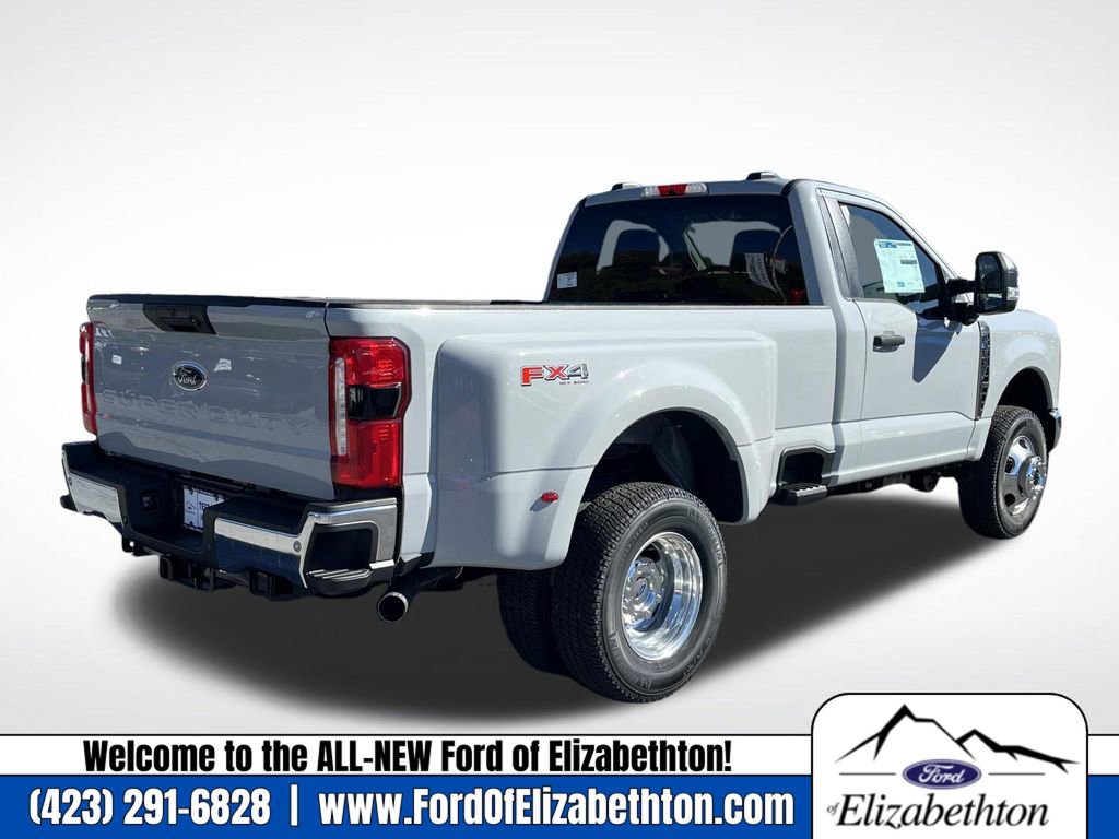 New 2026 Ford F350 XL image 3