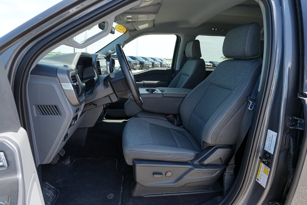 Used 2025 Ford F150 XLT w/ Equipment Group 301A Standard AWD/4WD image 18