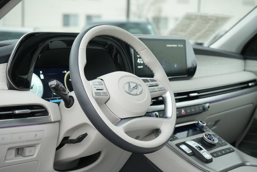 Used 2025 Hyundai Palisade Calligraphy image 33