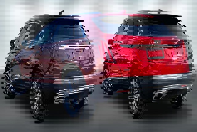 Used 2024 Cadillac XT5 Premium Luxury image 10