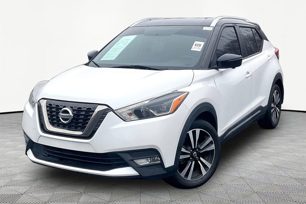 Used 2018 Nissan Kicks SR