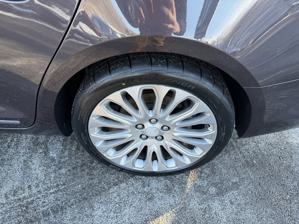 Used 2014 Buick LaCrosse Premium w/ Ultra Luxury Package image 33