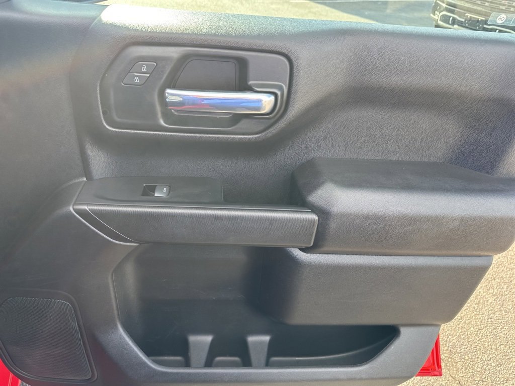 Used 2022 Chevrolet Silverado 1500 Custom image 26