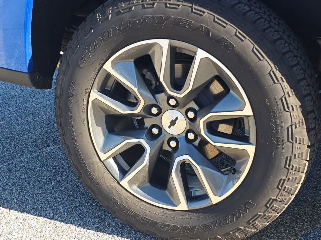 Used 2025 Chevrolet Silverado 1500 RST w/ Z71 Off-Road Package image 13