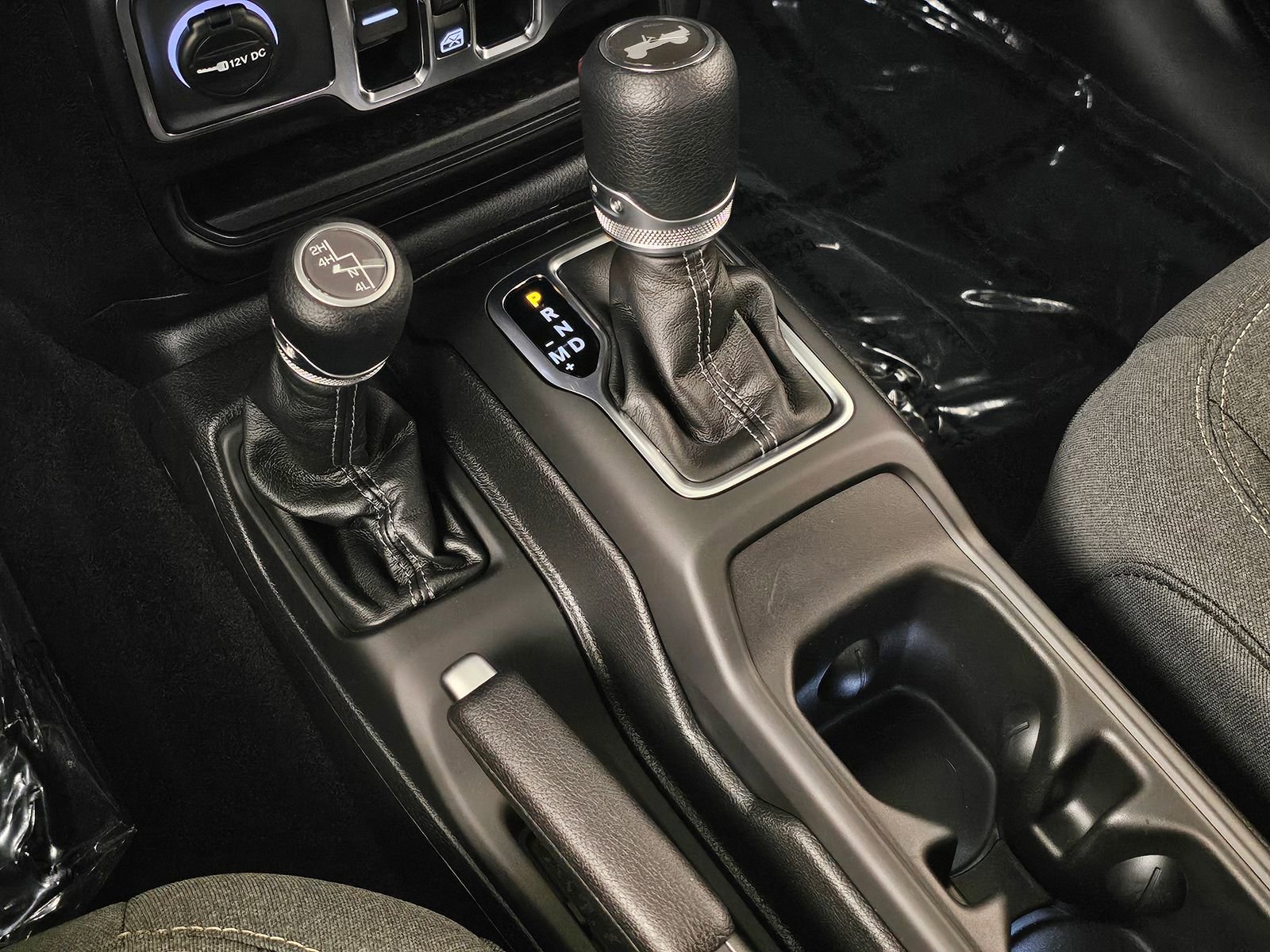 New 2025 Jeep Wrangler Sport S image 31