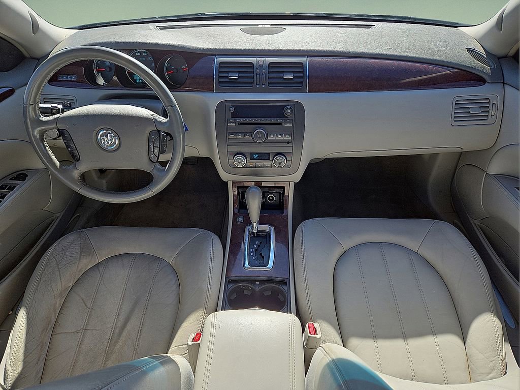 Used 2011 Buick Lucerne CXL image 16