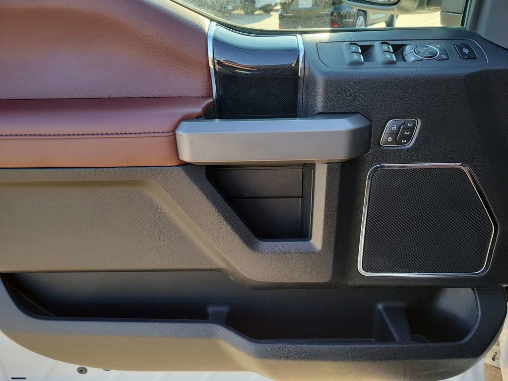 Used 2020 Ford F250 Platinum w/ FX4 Off-Road Package image 23