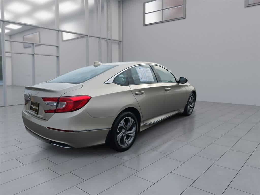 Certified 2018 Honda Accord EX image 9