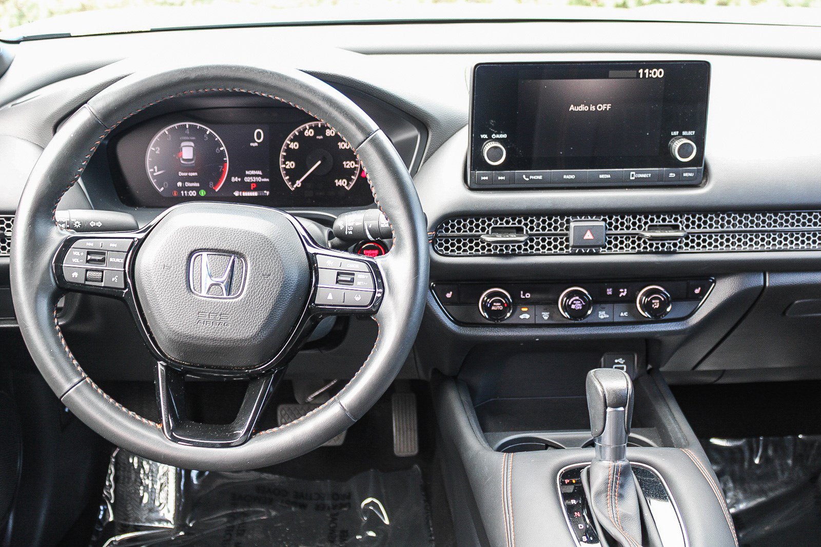 Certified 2025 Honda HR-V Sport image 15