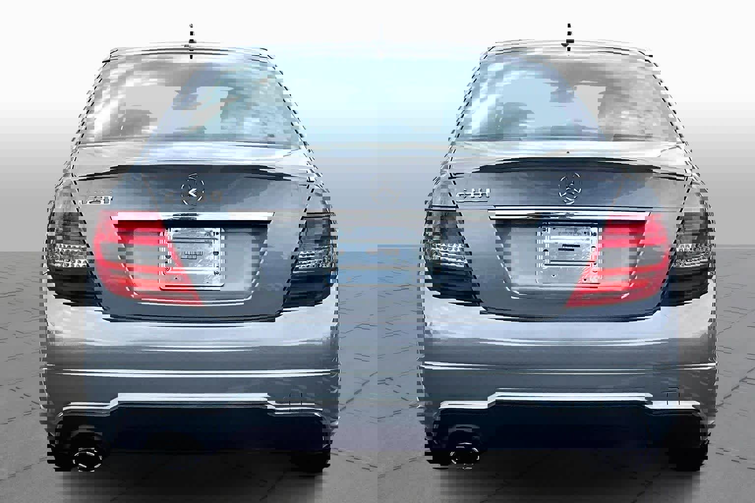 Used 2014 Mercedes-Benz C 250 Sedan image 5