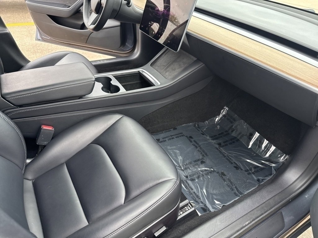 Used 2022 Tesla Model 3 Performance image 7