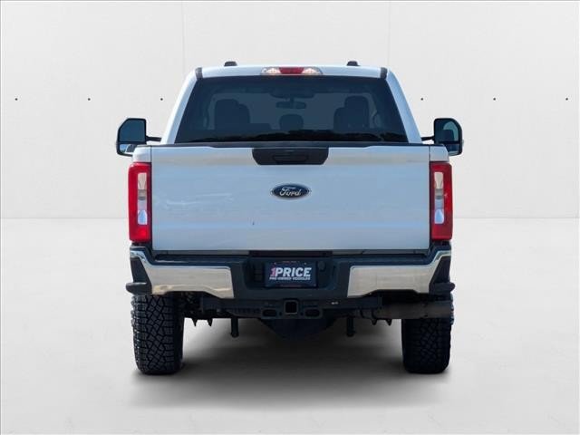 Used 2024 Ford F350 XLT image 2