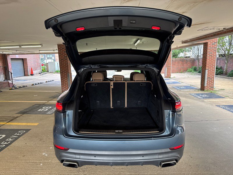 Used 2019 Porsche Cayenne AWD/4WD image 33