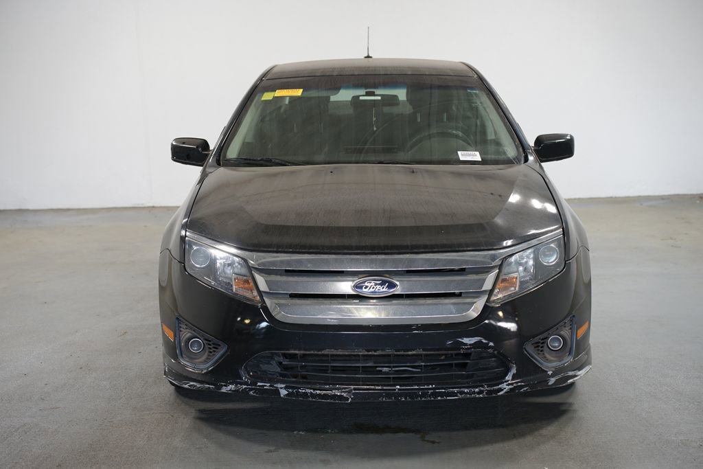 Used 2011 Ford Fusion SE image 2
