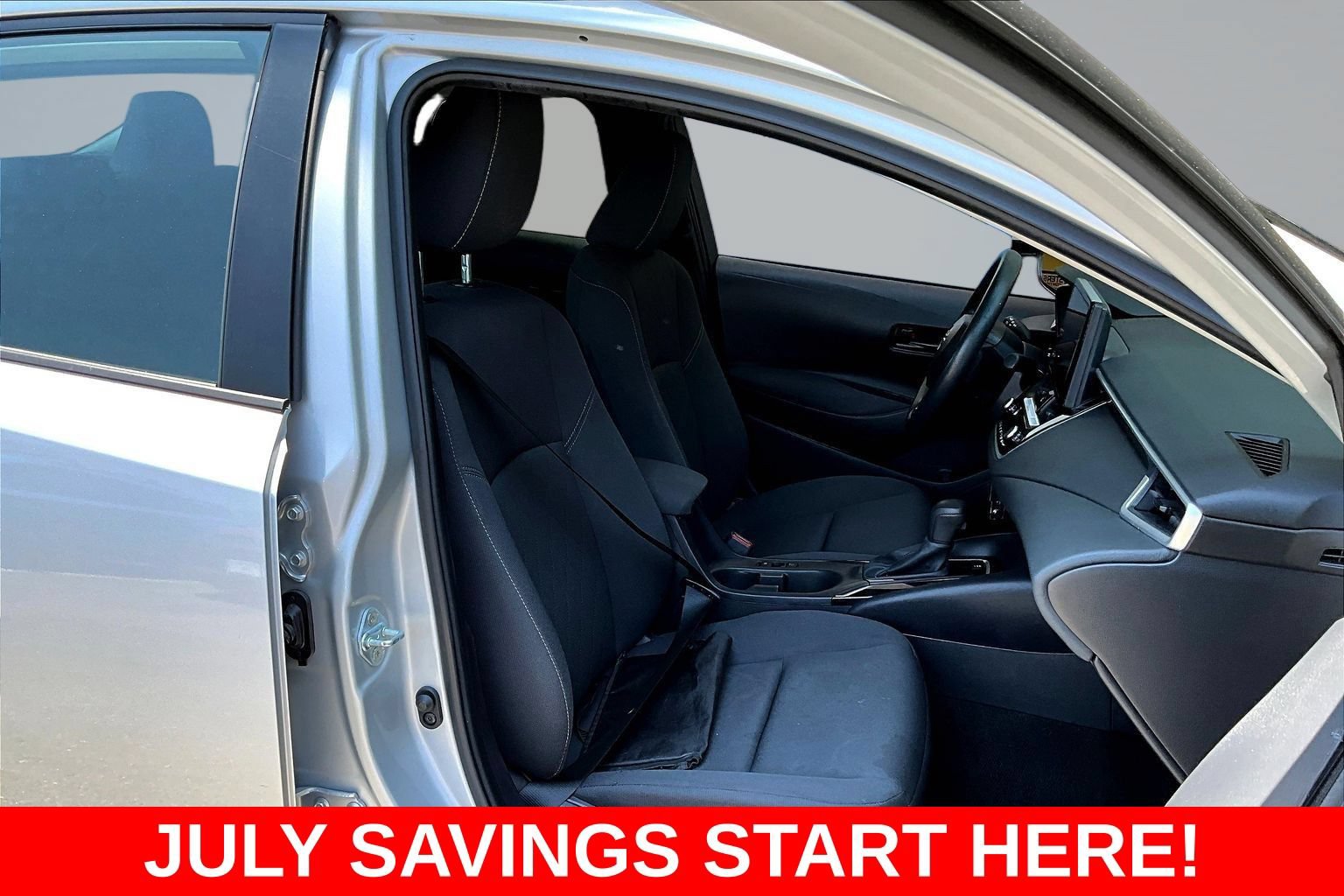 Used 2024 Toyota Corolla LE FWD image 34