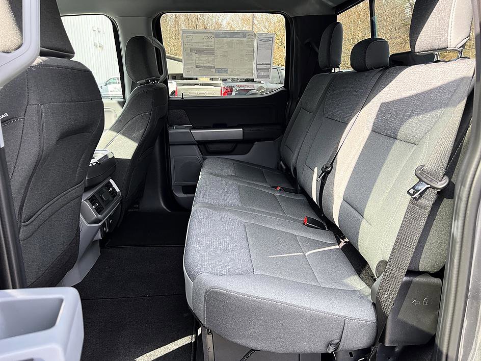 New 2025 Ford F150 XLT w/ Equipment Group 302A MID image 12