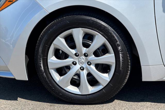 Certified 2024 Toyota Corolla LE FWD image 28
