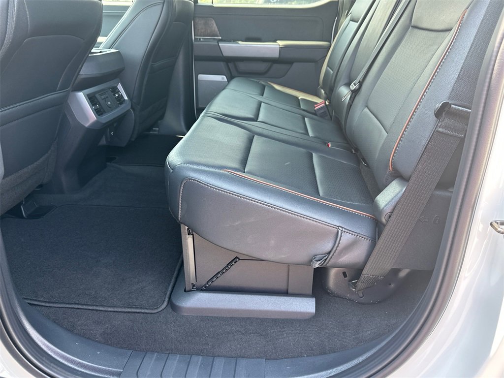 New 2025 Ford F350 4x4 Crew Cab Super Duty image 20