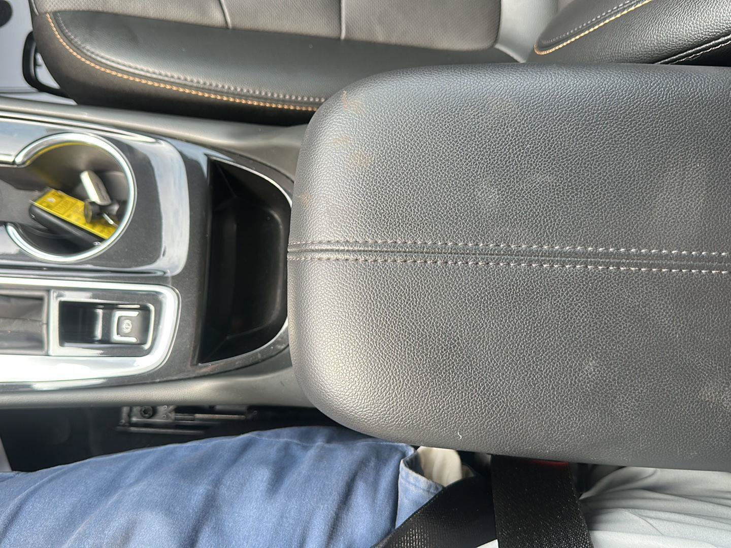 Used 2024 Chevrolet Equinox Premier FWD image 35