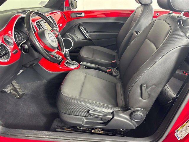 Used 2018 Volkswagen Beetle 2.0T S image 13