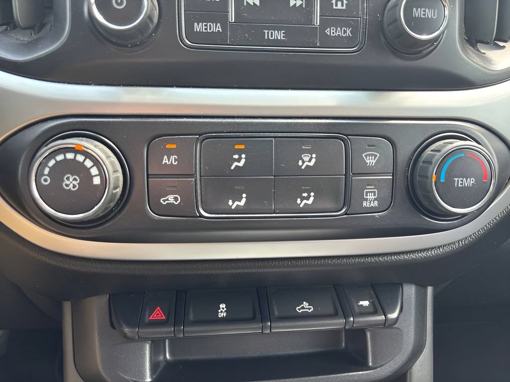 Used 2015 Chevrolet Colorado LT w/ LT Convenience Package RWD image 22